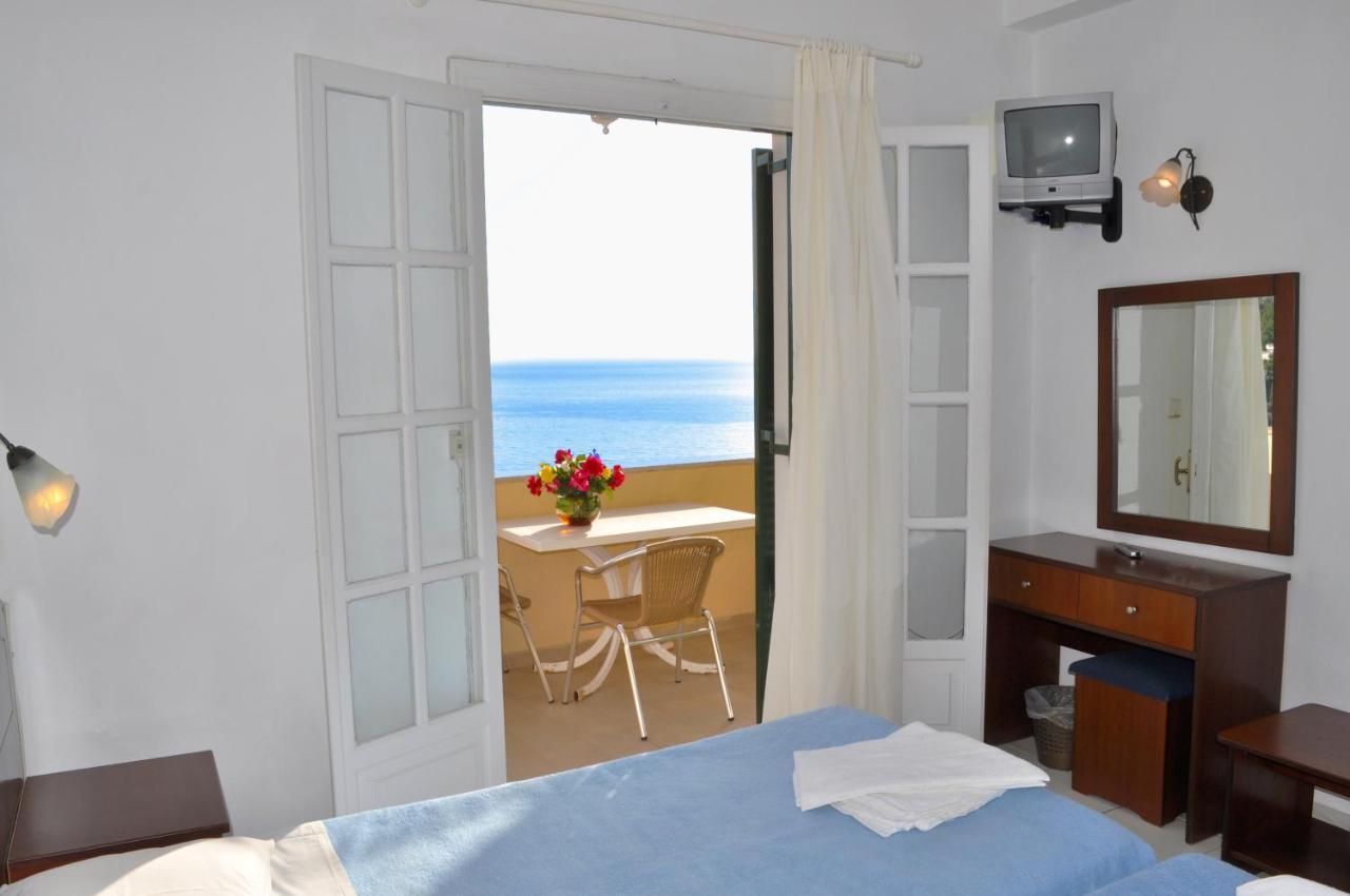 Holiday Apartments Maria With Pool - Agios Gordios Beach Exterior photo
